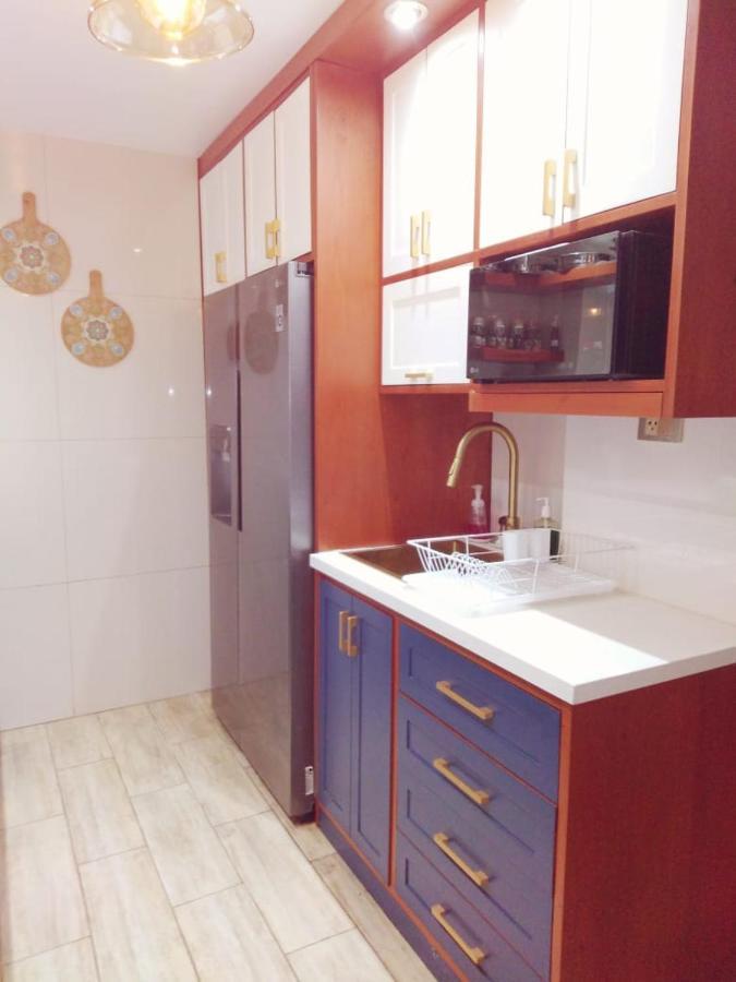 Casa Ramos Salamanca - Airport Pick Up And Drop Off Service - Homestay Lima Zewnętrze zdjęcie